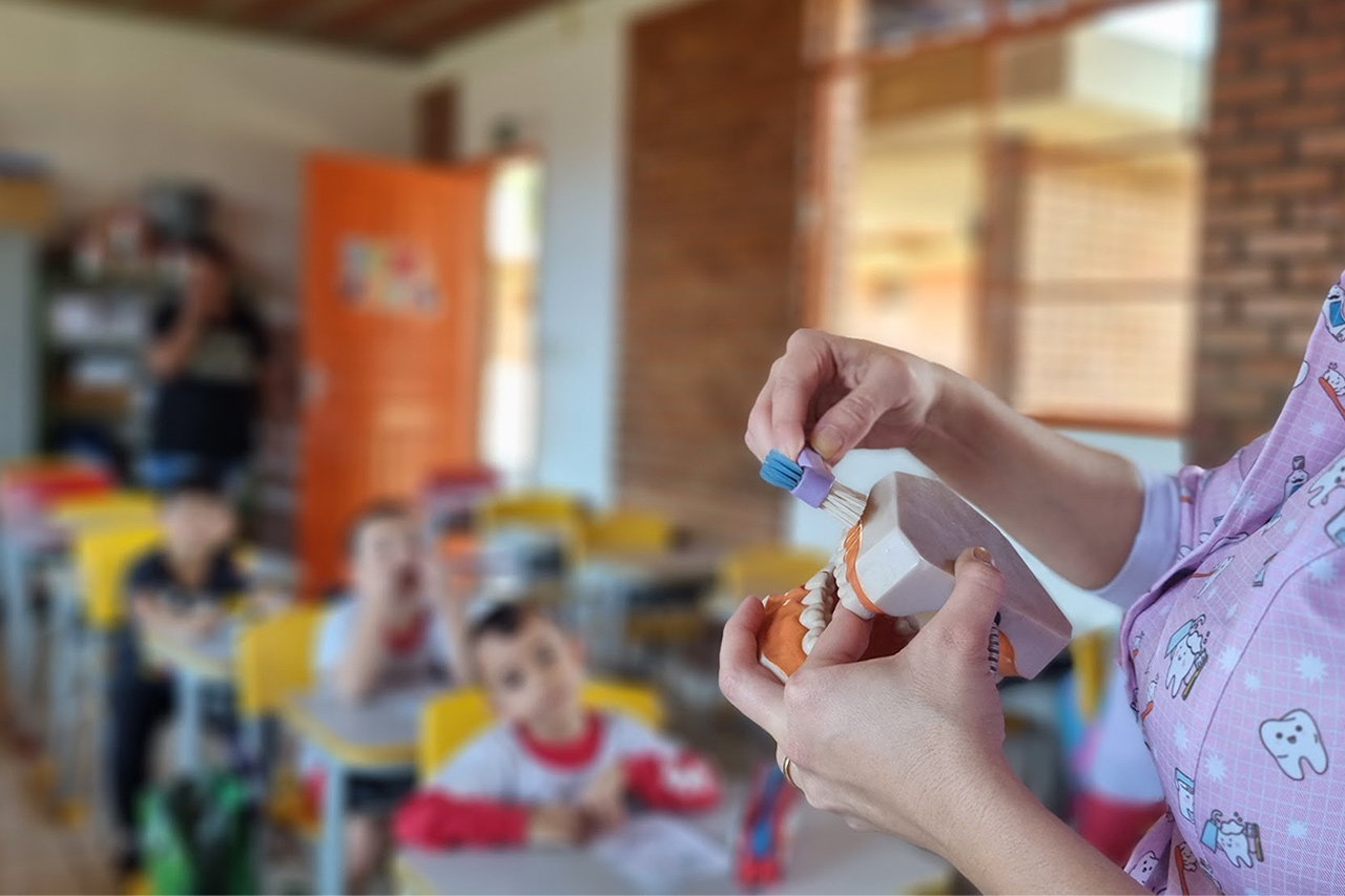 Programa de Saúde Bucal nas escolas de Rio Novo